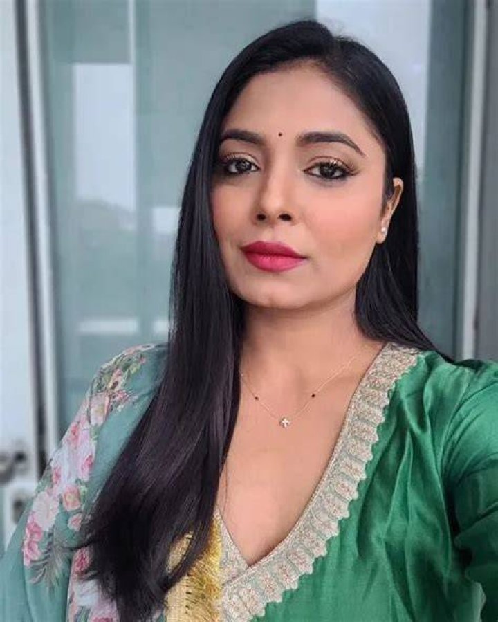 Suneeta Rai Photos CelebzBiography